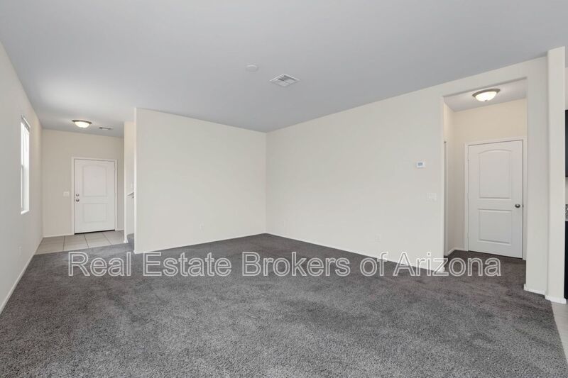 Tartesso Living | 4 Bed, Large Loft & Incredible Community Amenities property image