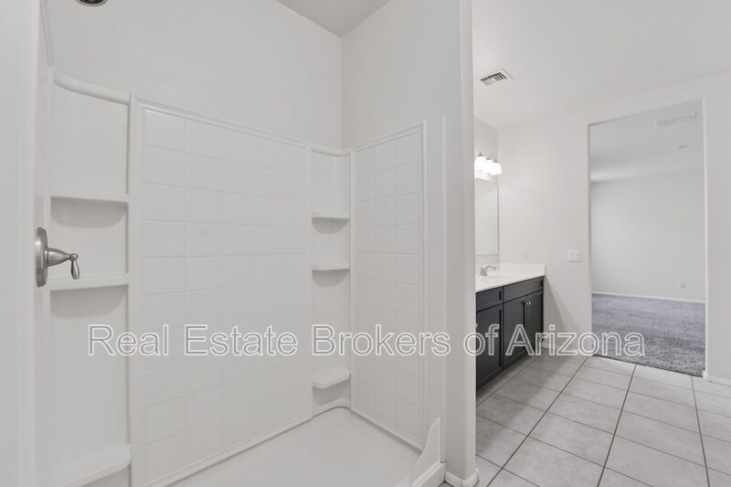 Tartesso Living | 4 Bed, Large Loft & Incredible Community Amenities property image