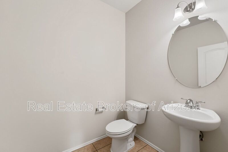 Tartesso Living | 4 Bed, Large Loft & Incredible Community Amenities property image