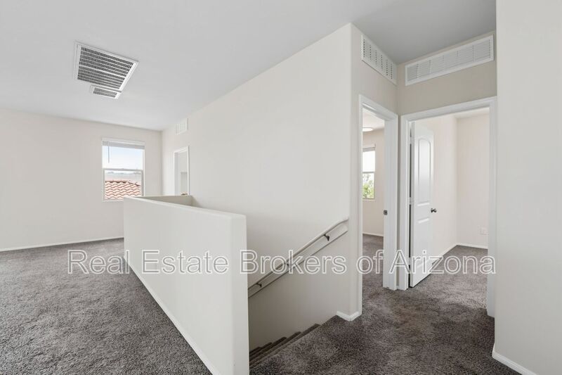 Tartesso Living | 4 Bed, Large Loft & Incredible Community Amenities property image