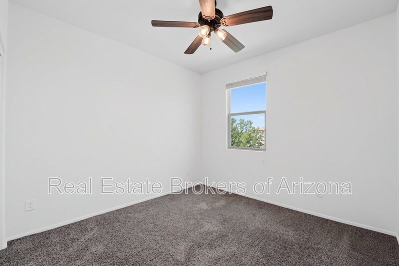 Tartesso Living | 4 Bed, Large Loft & Incredible Community Amenities property image