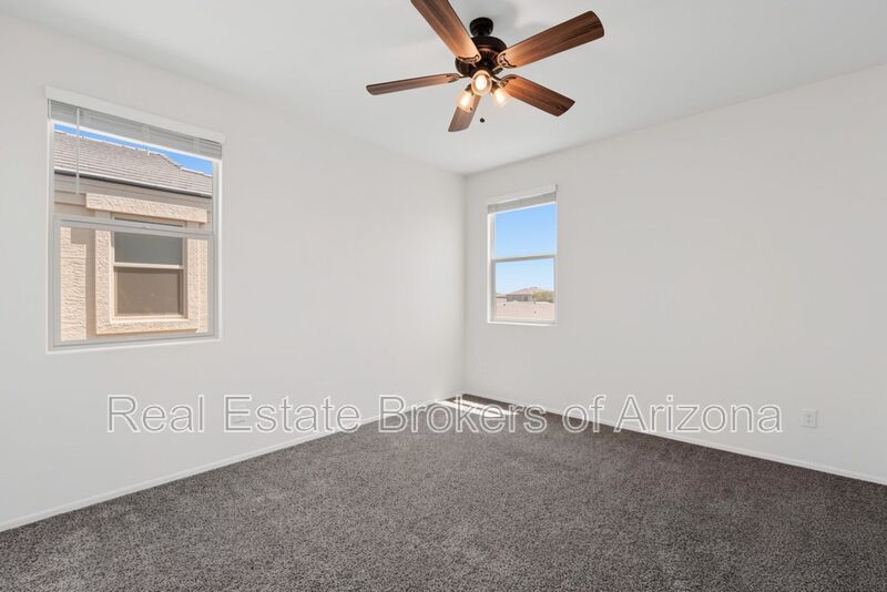 Tartesso Living | 4 Bed, Large Loft & Incredible Community Amenities property image