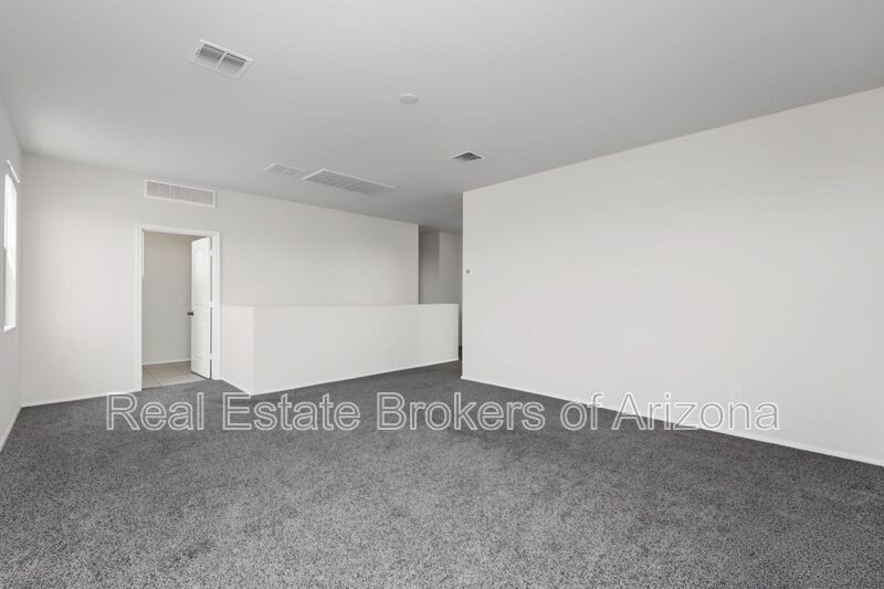 Tartesso Living | 4 Bed, Large Loft & Incredible Community Amenities property image