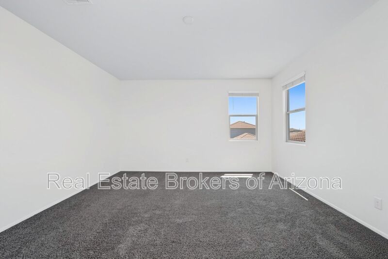 Tartesso Living | 4 Bed, Large Loft & Incredible Community Amenities property image