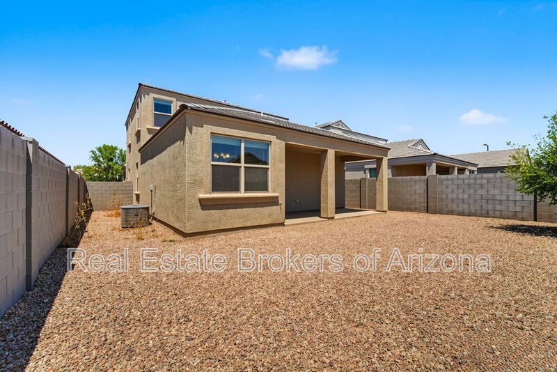 Tartesso Living | 4 Bed, Large Loft & Incredible Community Amenities property image