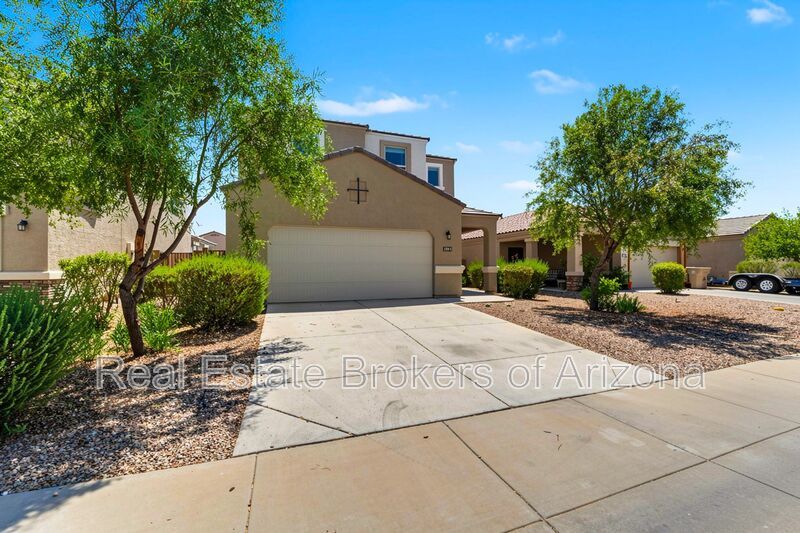 Tartesso Living | 4 Bed, Large Loft & Incredible Community Amenities property image