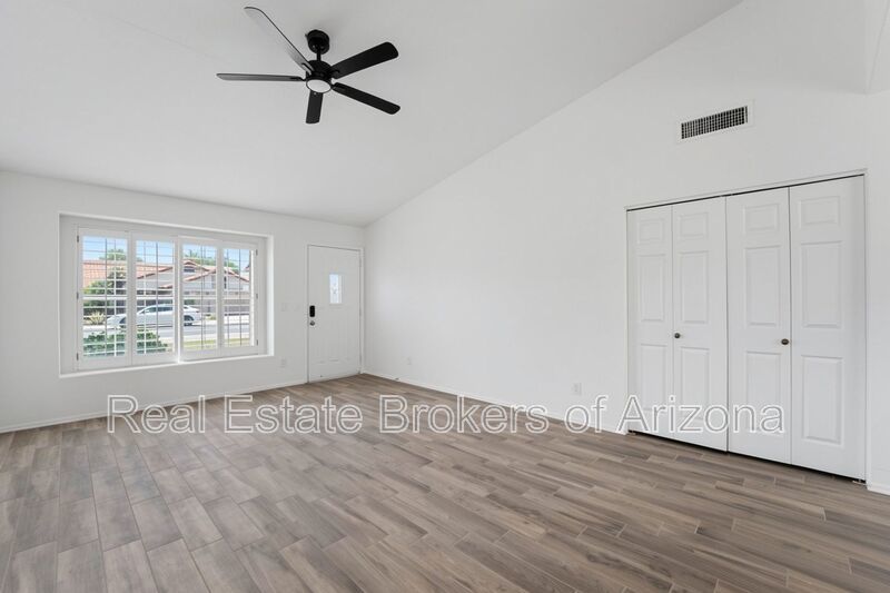Major Updates Just Completed | 4 Bed Peoria Home with No HOA property image