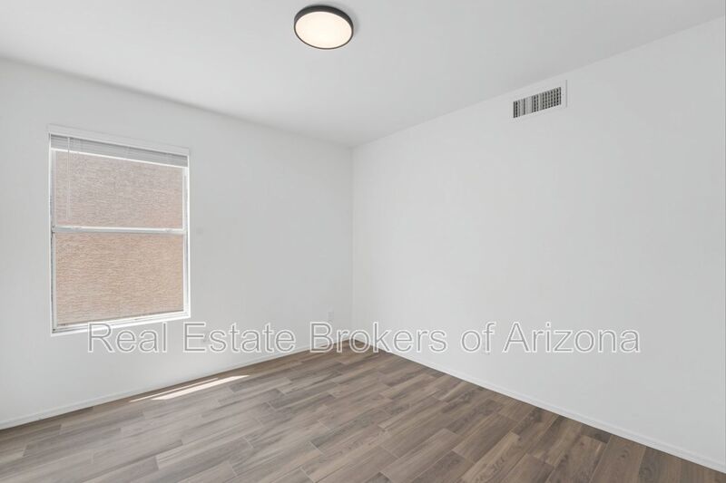 Major Updates Just Completed | 4 Bed Peoria Home with No HOA property image