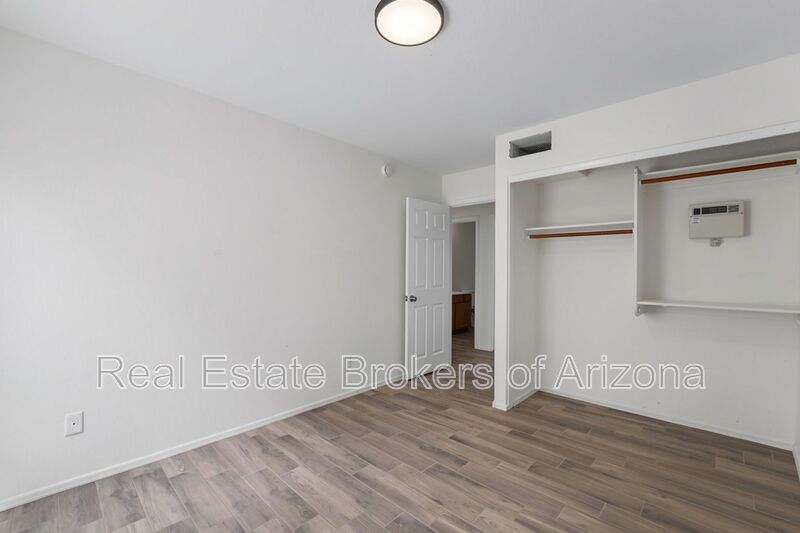 Major Updates Just Completed | 4 Bed Peoria Home with No HOA property image