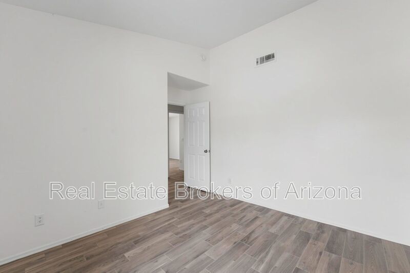 Major Updates Just Completed | 4 Bed Peoria Home with No HOA property image