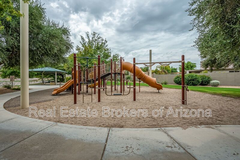 Phoenix Pool Home | 4 Bedrooms, Solar + Backyard Putting Green property image