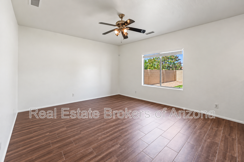 Spacious San Tan Valley Home | 4 Beds, Loft + Grass Backyard property image