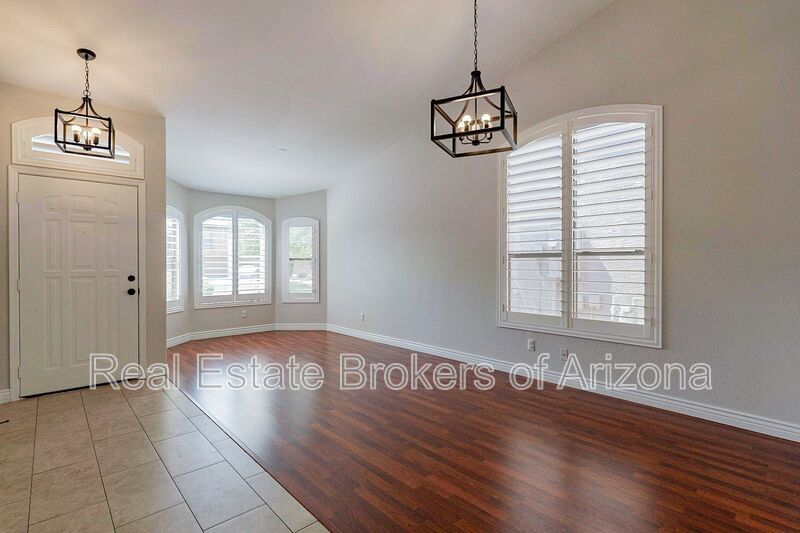 Elegant Living: Custom Upgrades and Superior Comfort in Phoenix property image