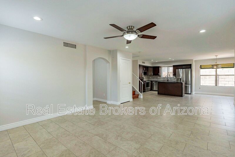 Elegant Living: Custom Upgrades and Superior Comfort in Phoenix property image