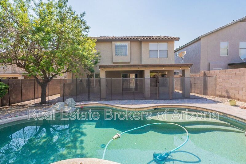 Elegant Living: Custom Upgrades and Superior Comfort in Phoenix property image