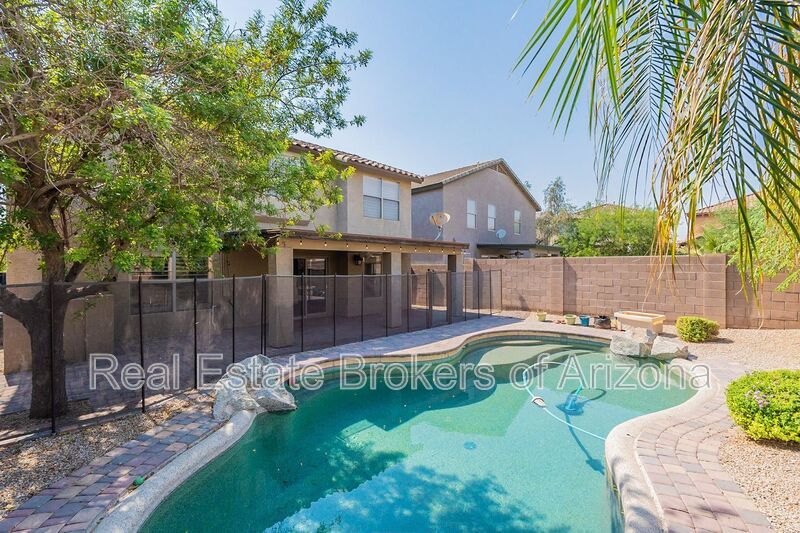 Elegant Living: Custom Upgrades and Superior Comfort in Phoenix property image