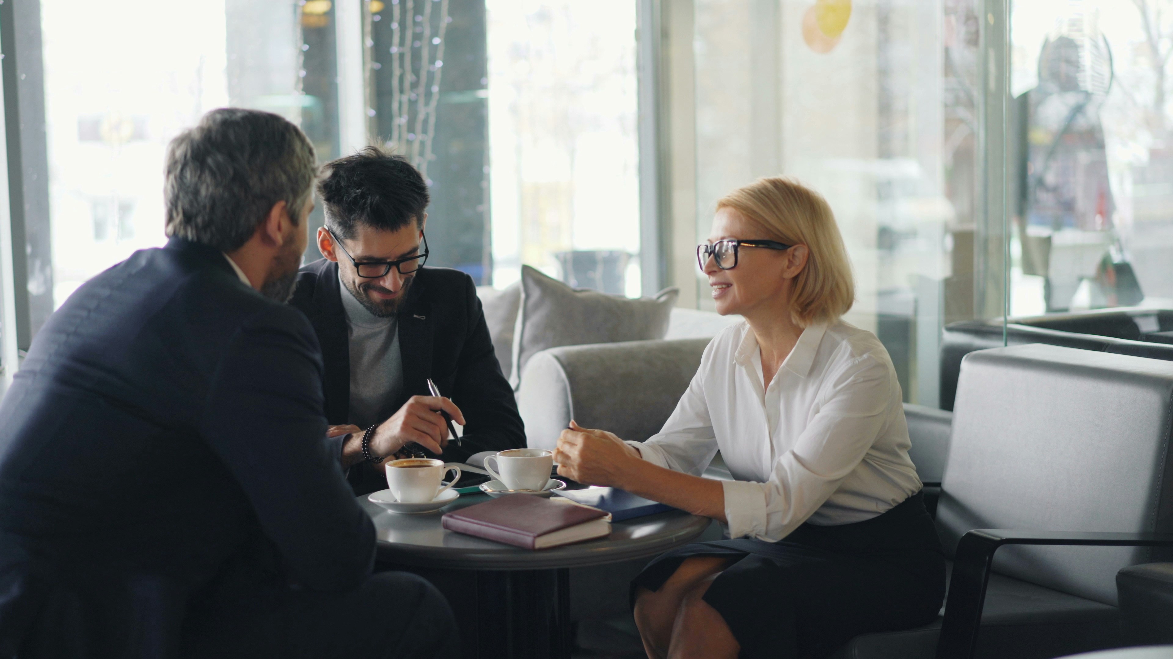 How to Navigate Multiple-Offer Situations in Queen Creek