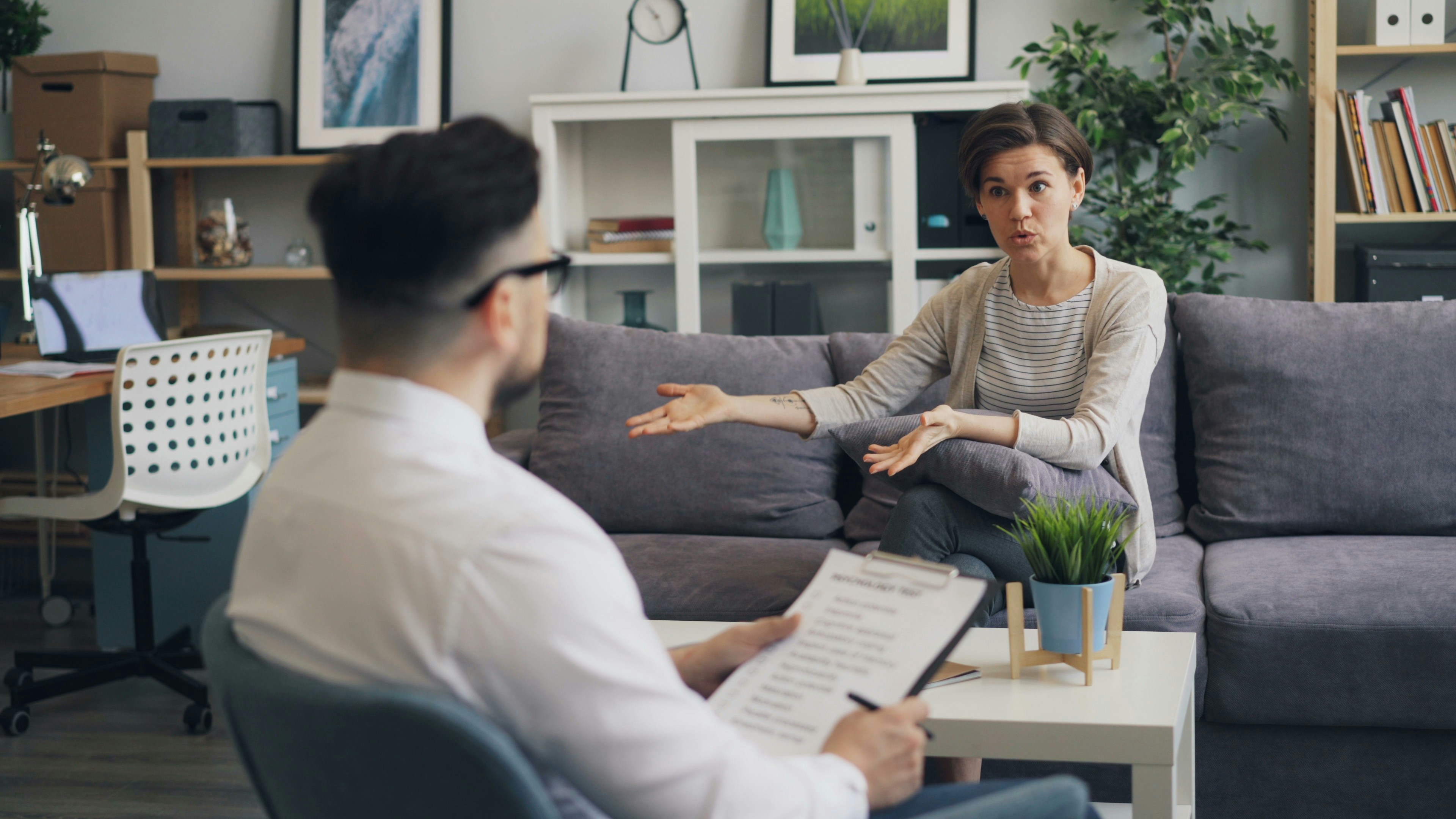 How Property Managers Handle Difficult Tenants in Buckeye